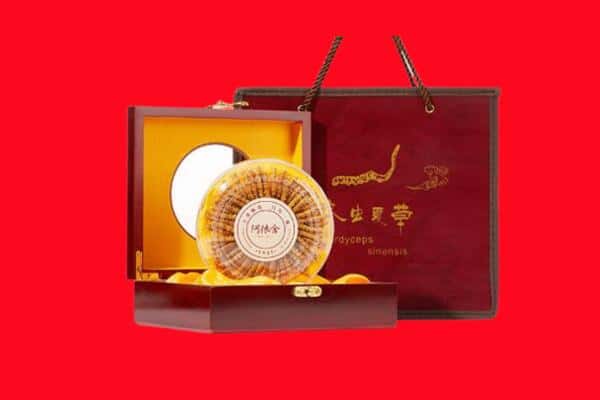 丹东东港市回收冬虫夏草